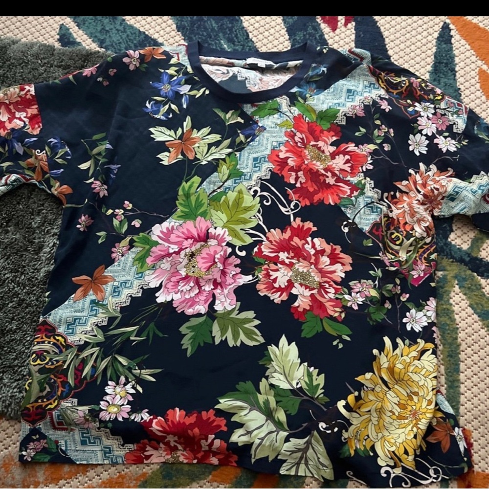 JOHNNY was floral blouse size L